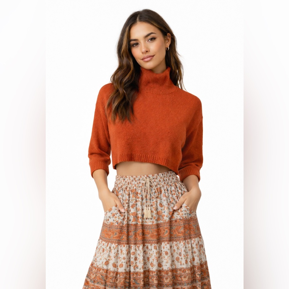 Faith & Zoe Fuzzy Soft Cropped Mock Neck